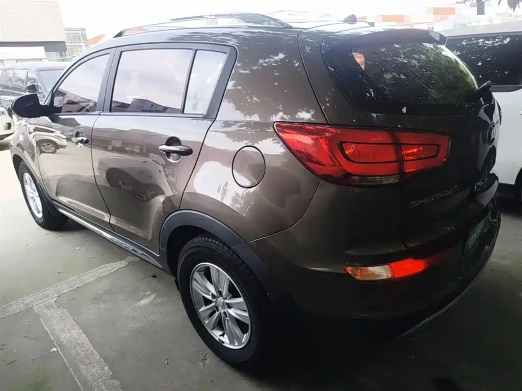 Sportage 2.0 L Auto 2 WD GL
