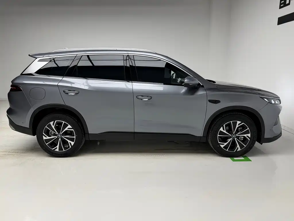 Song Pro NEV 2 nd Gen Smart Drive DM-i 115 KM Transcend