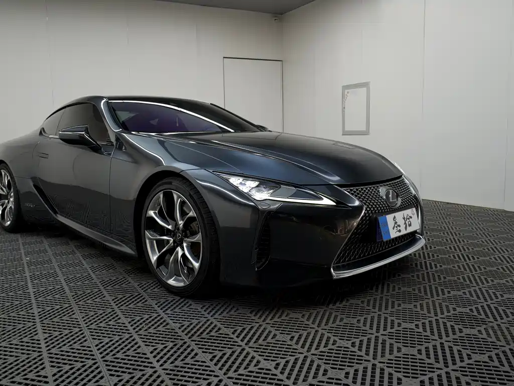 Lexus LC 雷克萨斯LC 2018款 500 h 运动版