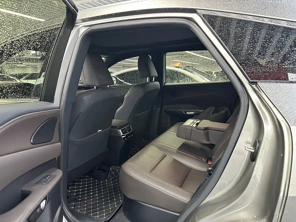 Lexus RX NEV 450 h+ 4 WD Smooth Enjoyment