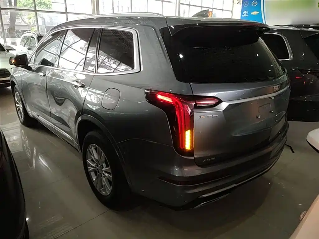 Cadillac XT6 28 T 7-seat 4 WD Style