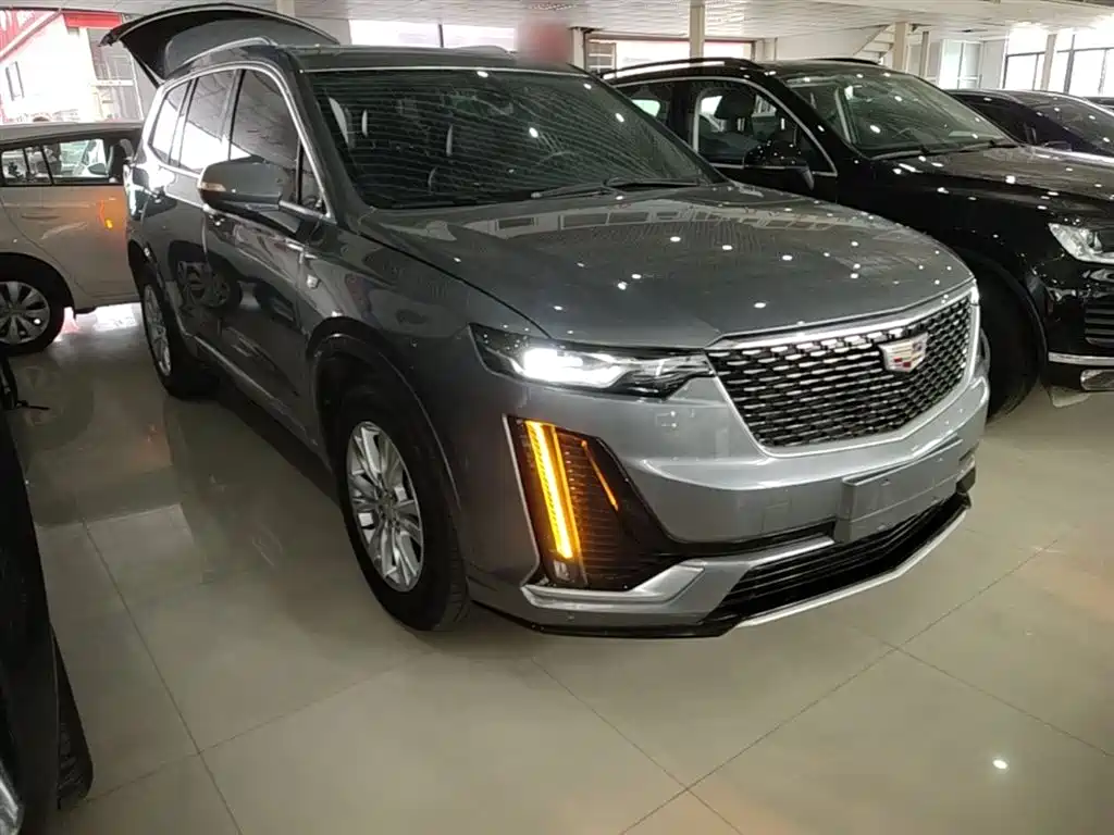 Cadillac XT6 28 T 7-seat 4 WD Style