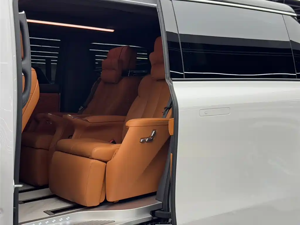 Buick Zhijing Shijia Luxury Enjoyment