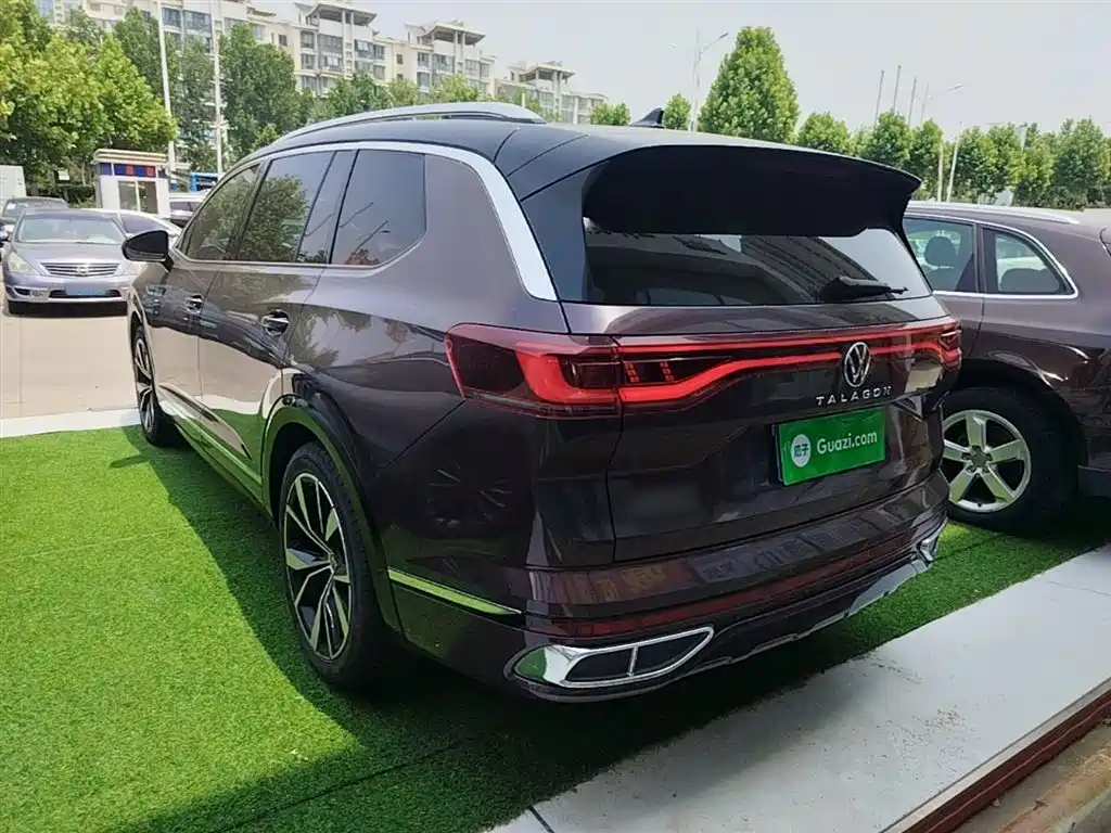 Talagon 380 TSI 4 WD R-Line Expand Realm