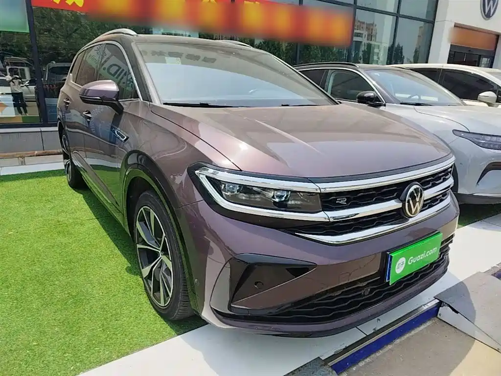 Talagon 380 TSI 4 WD R-Line Expand Realm