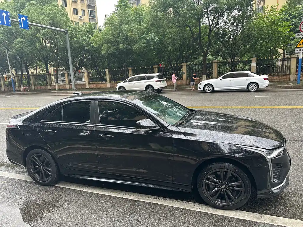 Cadillac CT4 25 T Luxury