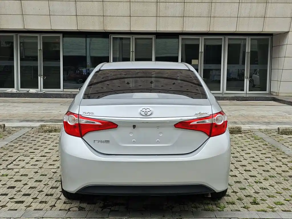 Levin 1.6 E CVT New Sharp