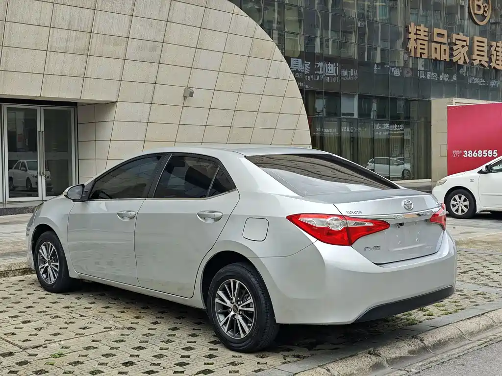 Levin 1.6 E CVT New Sharp