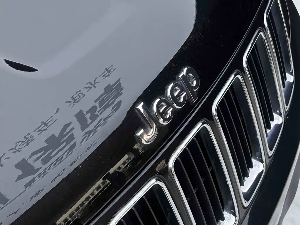 Grand Cherokee (Import) 3.0 L Comfort Enjoyment Navigation