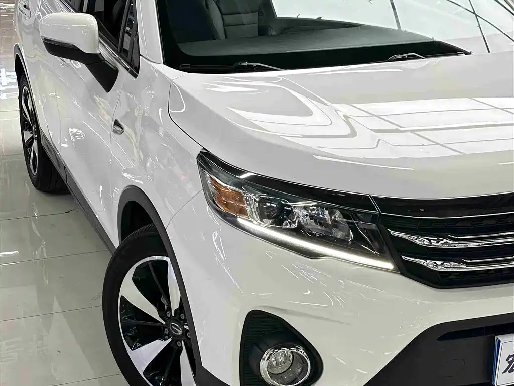 GAC Trumpchi GS3 传祺GS3 2019款 235 T 自动豪华版
