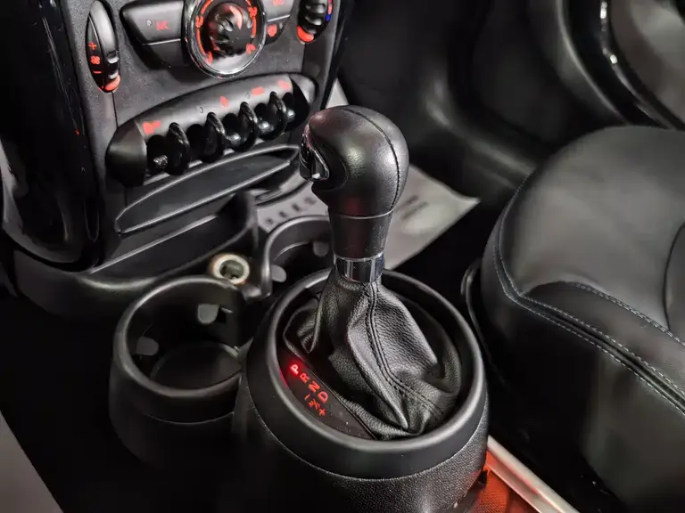 MINI COUNTRYMAN 1.6 T COOPER S ALL4 Gear Fan