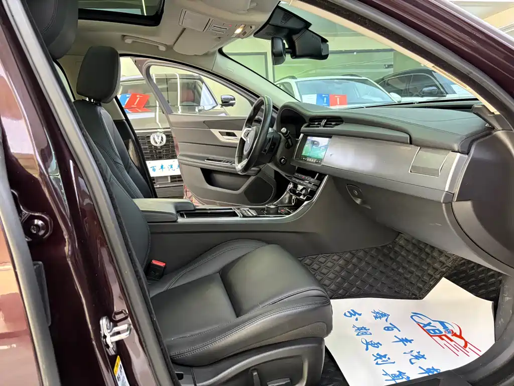 Jaguar XFL XFL 2.0 T P200 2 WD Elite Luxury