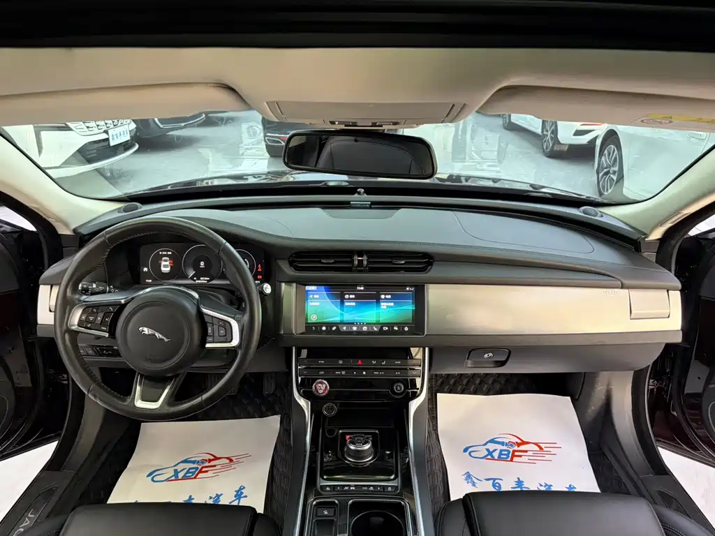 Jaguar XFL XFL 2.0 T P200 2 WD Elite Luxury