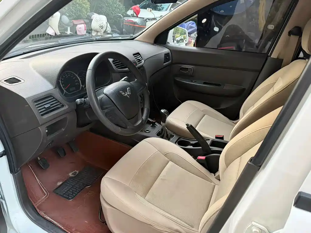 Wuling Hongguang 1.2 L S Standard CN-IV