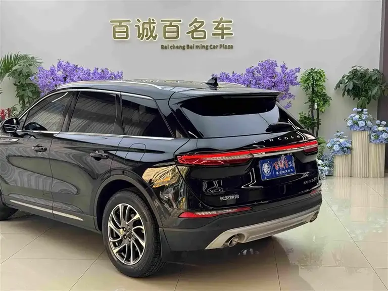 Lincoln Corsair 2.0 T 2 WD Premium