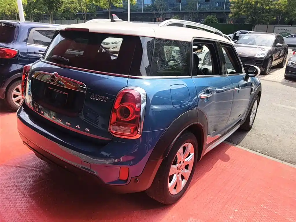MINI COUNTRYMAN 1.5 T COOPER ALL4
