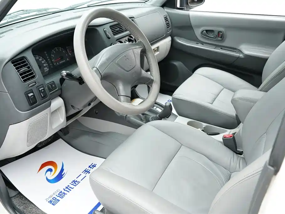 Pajero Supao 帕杰罗速跑 2004款 3.0 L 自动四驱超豪华版