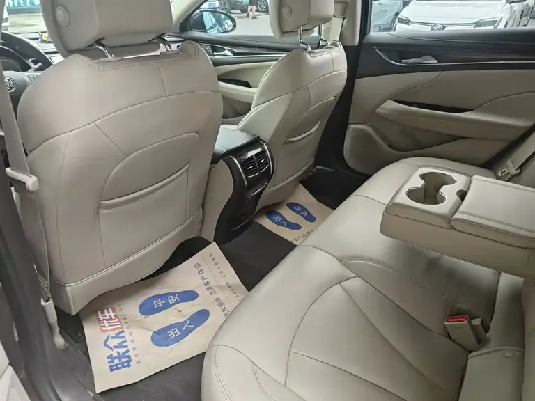 Buick LaCrosse Facelift 20 T Leading