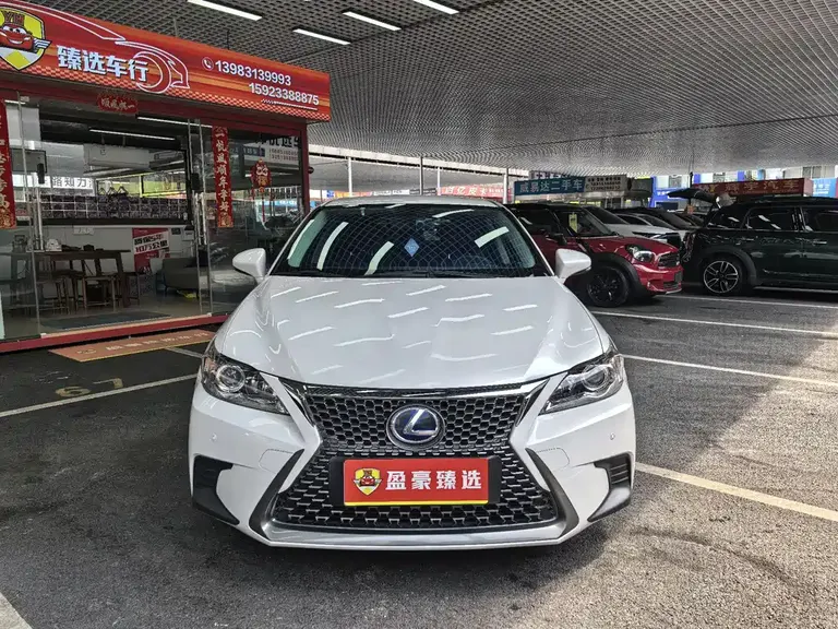 Lexus CT CT200 h Elite Mono CN-V
