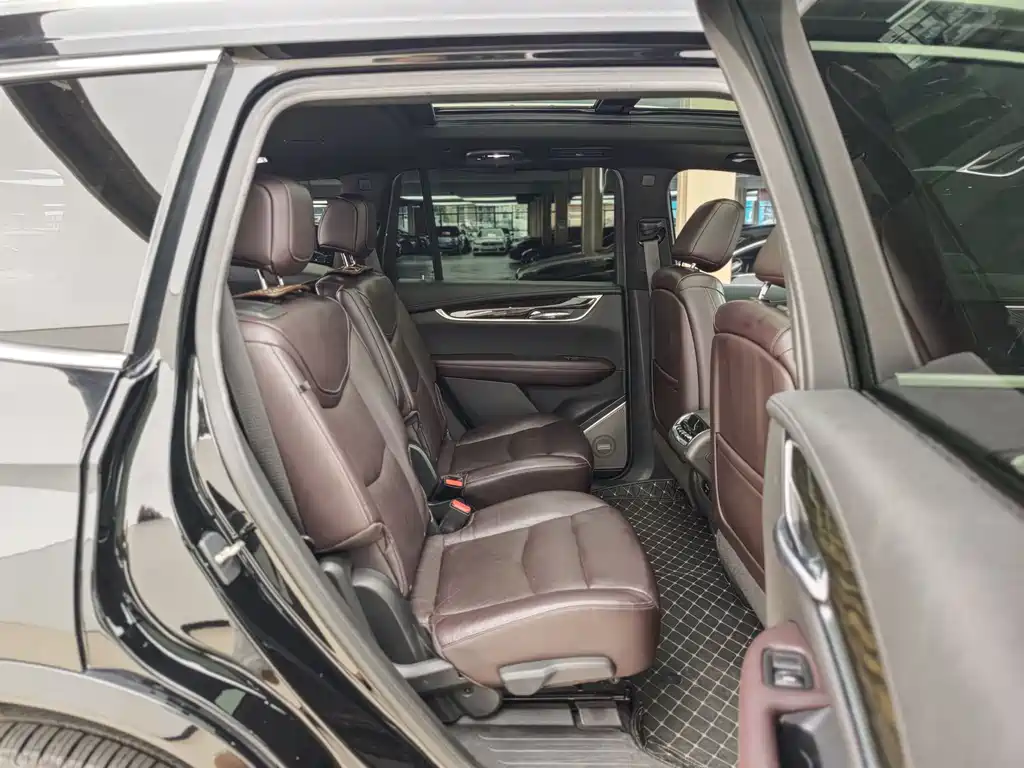 Cadillac XT6 28 T 6-seat 4 WD Luxury