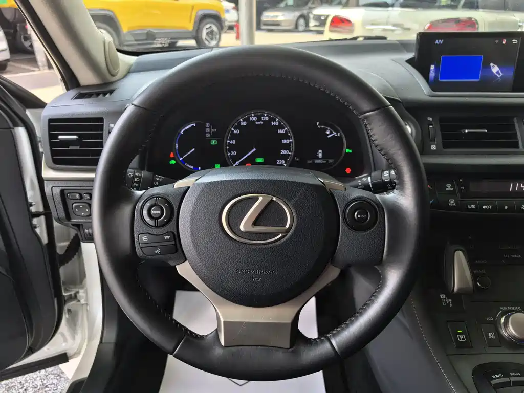Lexus CT CT200 h Comfort Mono