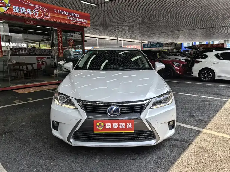 Lexus CT CT200 h Comfort Mono