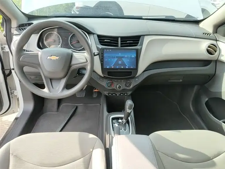 Chevrolet Sail Sail 3 1.3 L AMT Ideal
