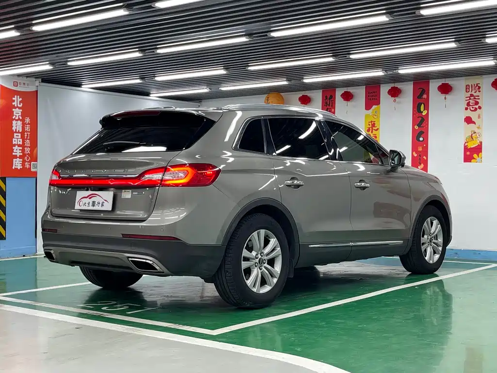 Lincoln MKX 2.0 T 2 WD Premium