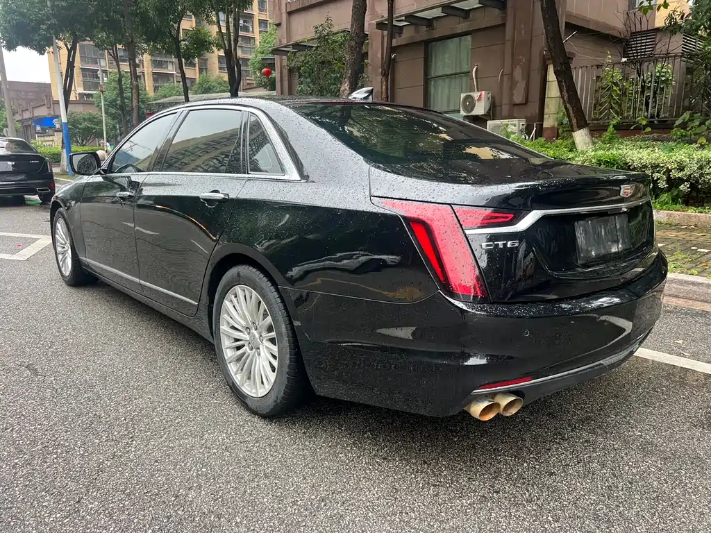 Cadillac CT6 28 T Fashion