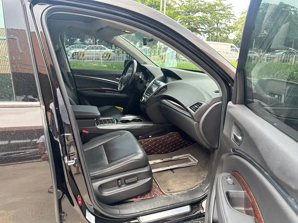 Acura MDX 3.0 L Smooth Control