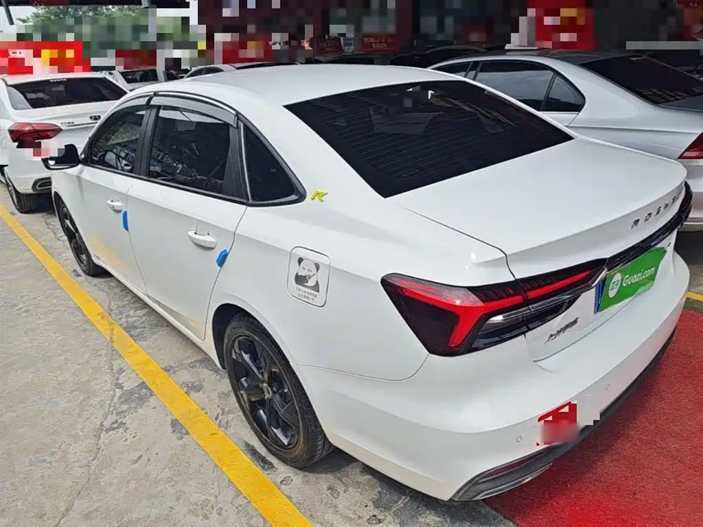 Roewe i6 MAX 300 TGI Auto Cool