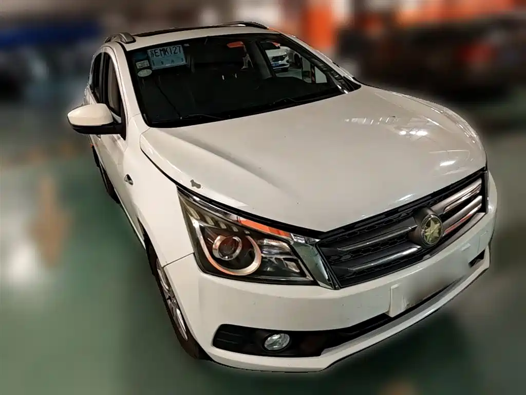 Venucia T70 启辰T70 2016款 2.0 L CVT睿趣版