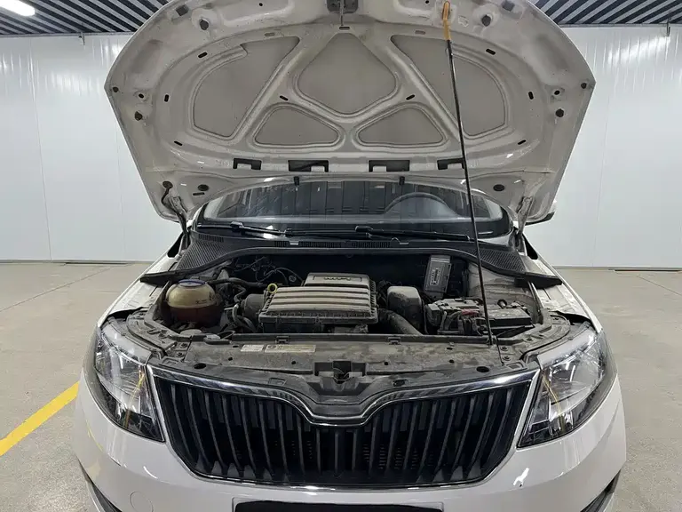 Skoda Rapid Spaceback Facelift 1.5 L Auto Standard CN-VI