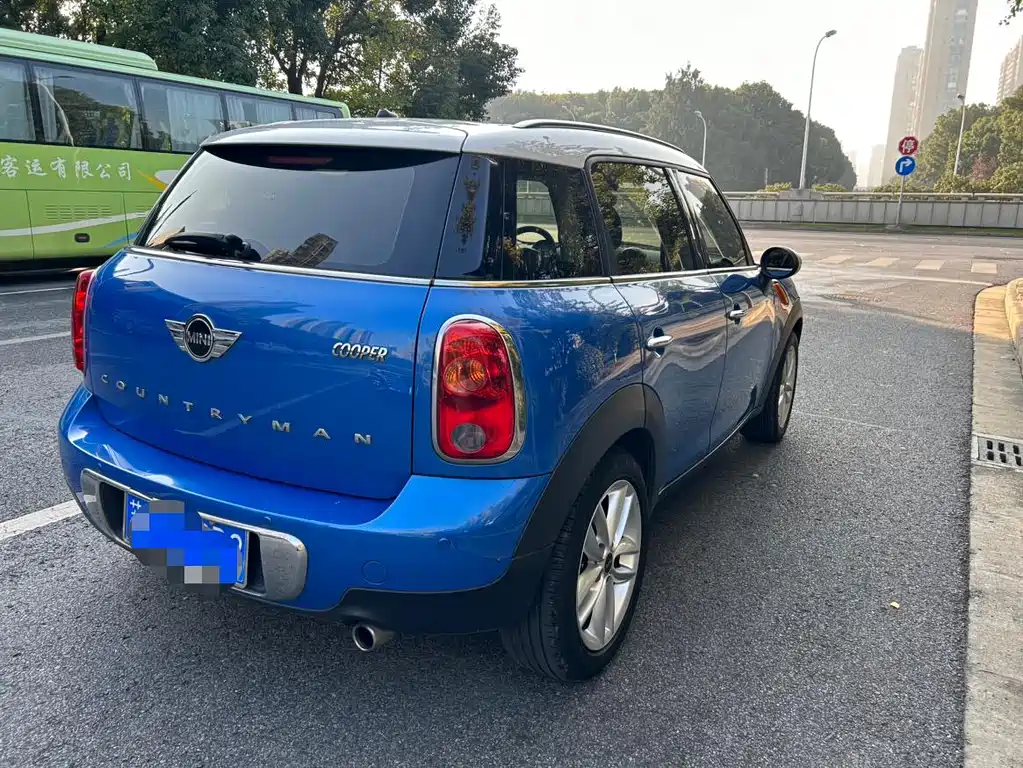 MINI COUNTRYMAN 1.6 L COOPER Fun