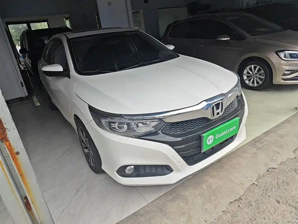 Crider 180 Turbo CVT Luxury CN-VI