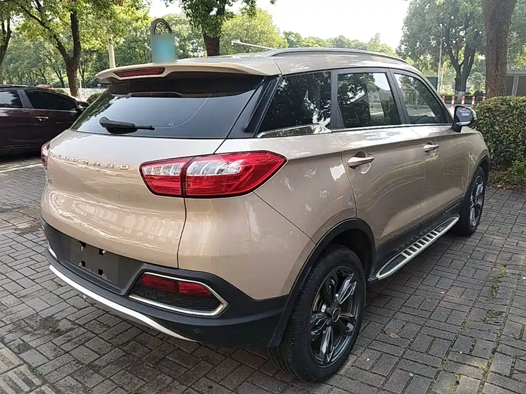 Leopaard CS9 1.5 L CVT Style