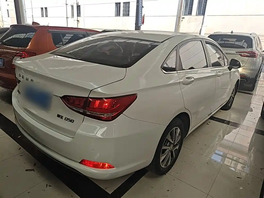 Senova D50 绅宝D50 2018款 1.5 L CVT豪华智驾版