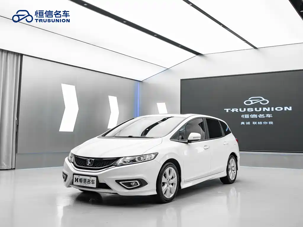 Jade 1.8 L Auto Comfort Elite 5-seat