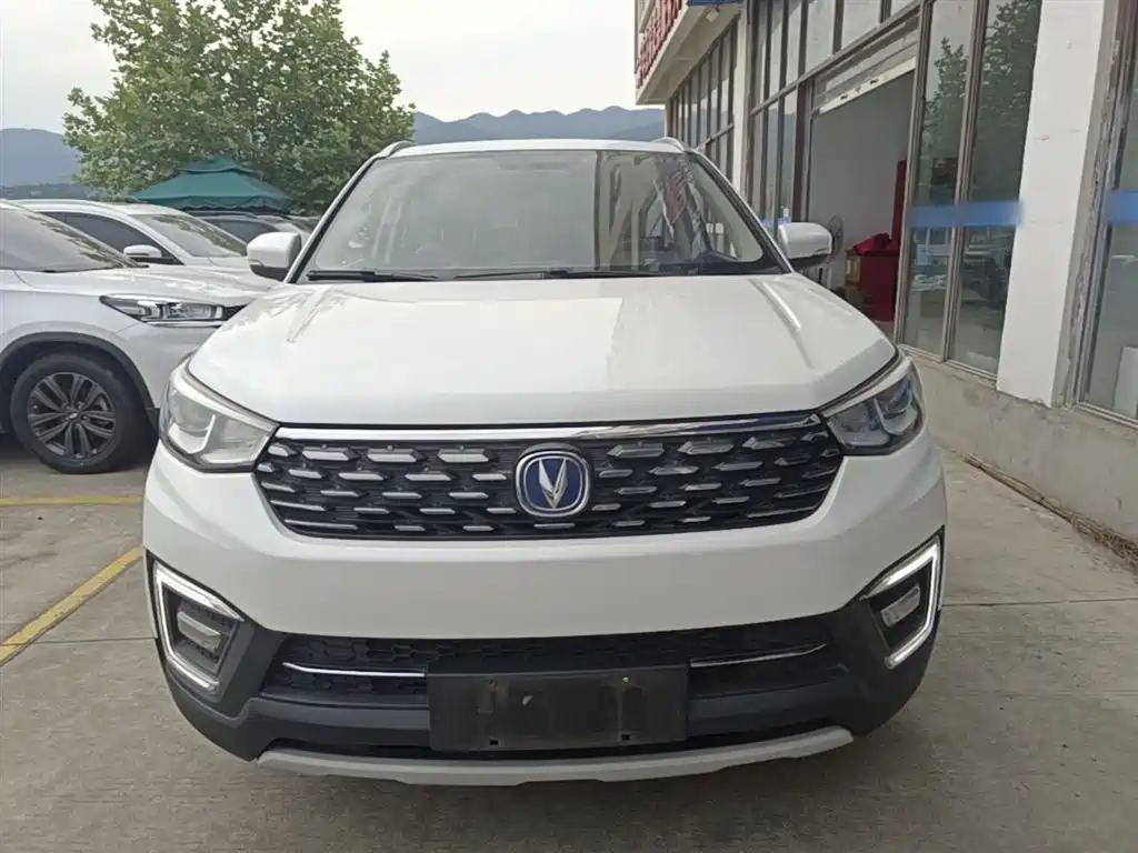 Changan CS55 1.5 T Manual Vivid Color CN-V