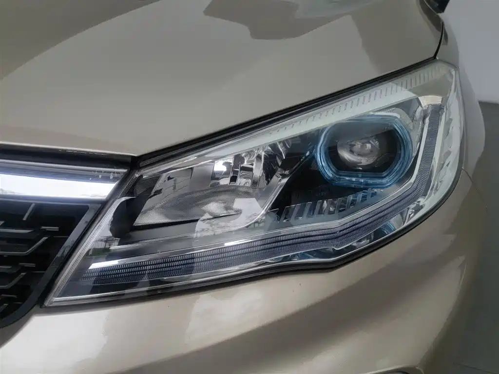 Leopaard CS9 1.5 L CVT Comfort