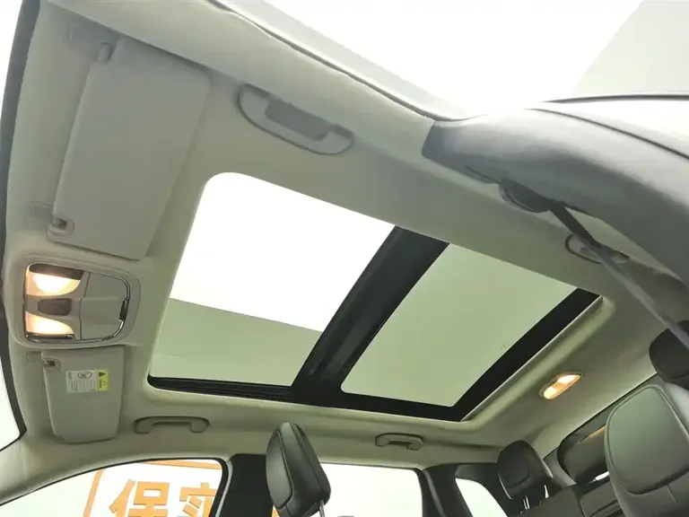 Jeep Cherokee 2.4 L Leading Intelligent