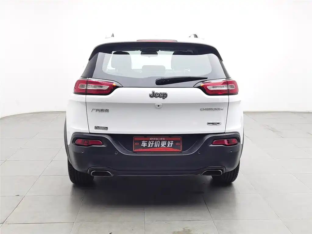 Cherokee 2.4 L Leading Intelligent