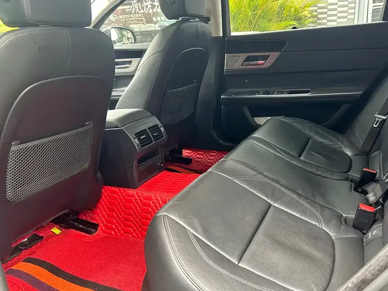 Jaguar XFL XFL 2.0 T 200 PS Elegance
