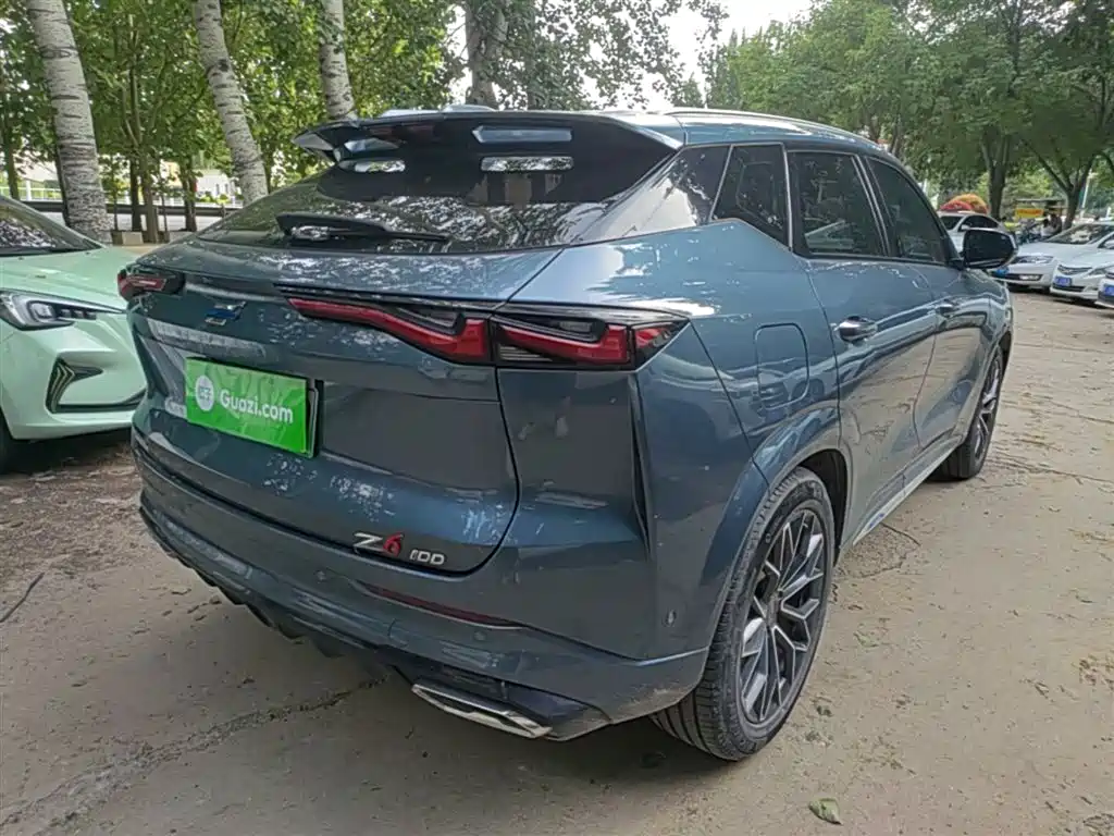 Changan Oshan Z6 NEV Blue Whale iDD 150 KM Flagship PLUS Smart Parking