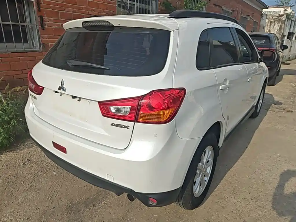 ASX 2.0 L CVT 2 WD Elite