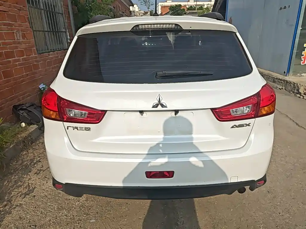 ASX 2.0 L CVT 2 WD Elite