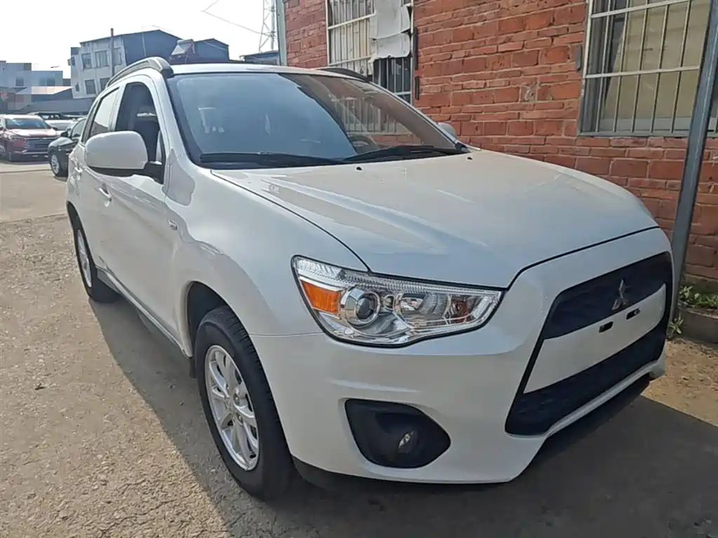 ASX 2.0 L CVT 2 WD Elite