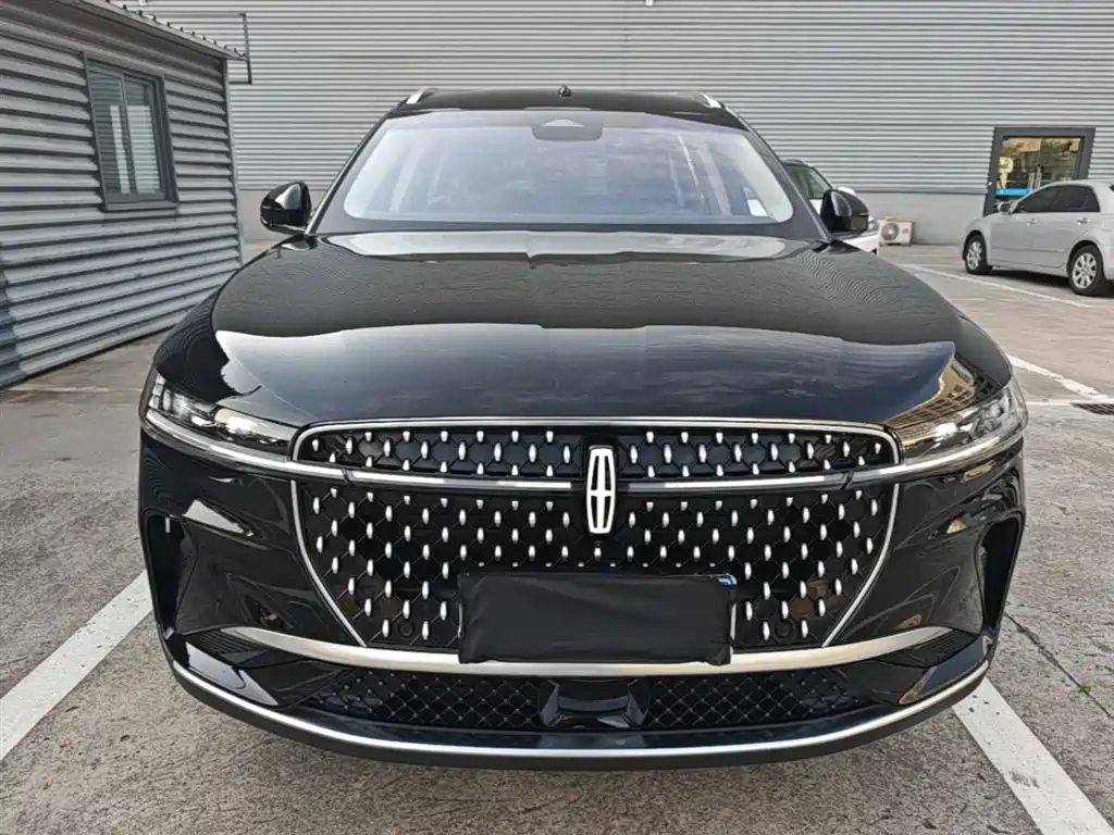 Nautilus 2.0 T 4 WD Comfort Supreme