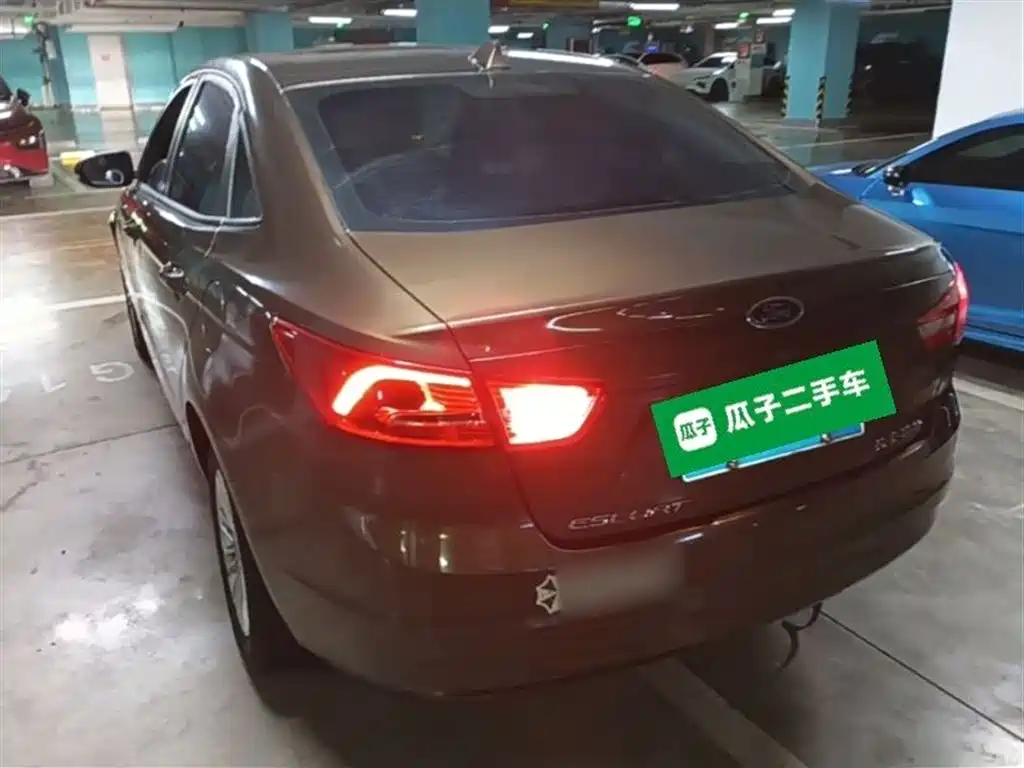 Escort Facelift 1.5 L Auto Comfort