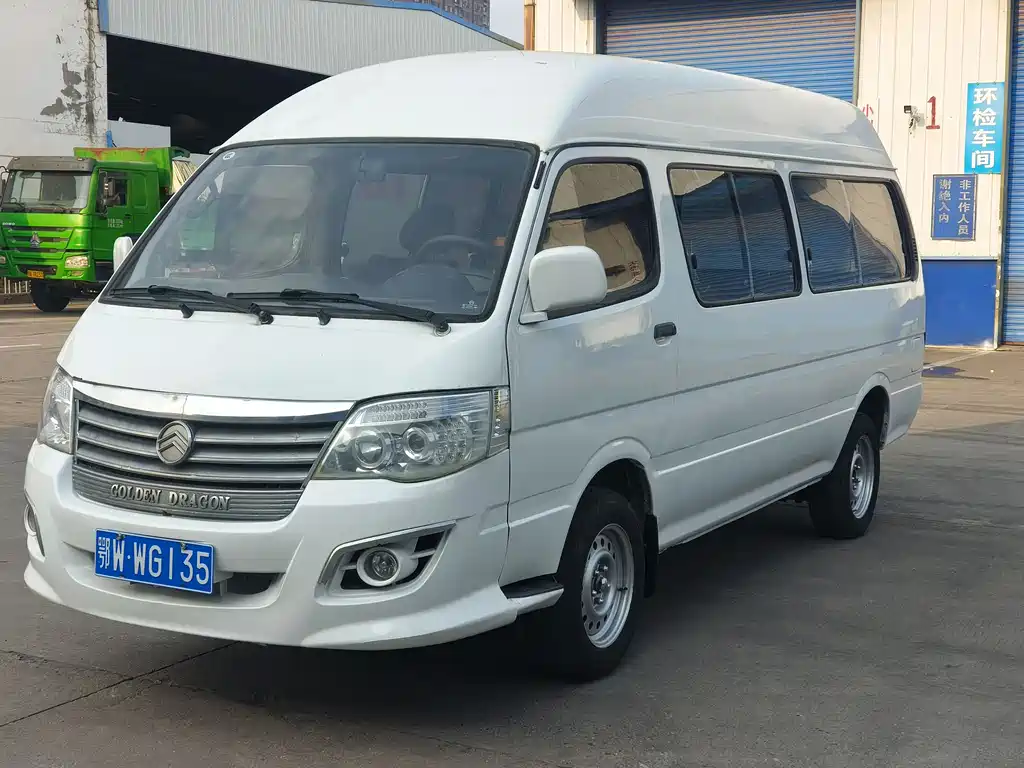Golden Dragon Hiace 金旅海狮 2019款 2.0 L汽油版长轴高顶V20